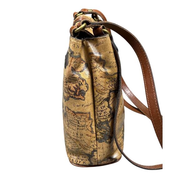 Patricia Nash Larone Shoulder Bag Purse European Map Leather Global Print Unique - Picture 4 of 12